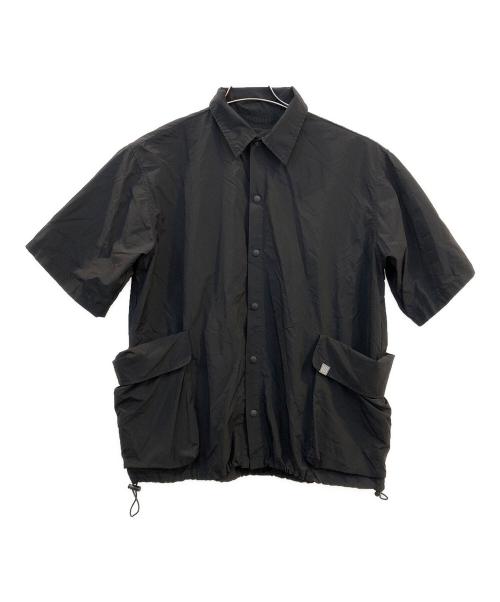 UNIVERSAL OVERALL（ユニバーサルオーバーオール）UNIVERSAL OVERALL (ユニバーサルオーバーオール) ナイロンシャツ ブラック サイズ:Mの古着・服飾アイテム