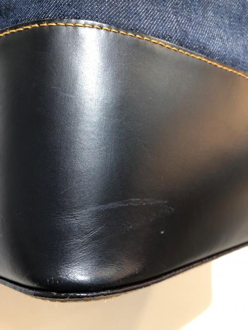 A.P.C.（アーペーセー）A.P.C. (アーペーセー) デニムトートバッグ インディゴ×ブラックの古着・服飾アイテム