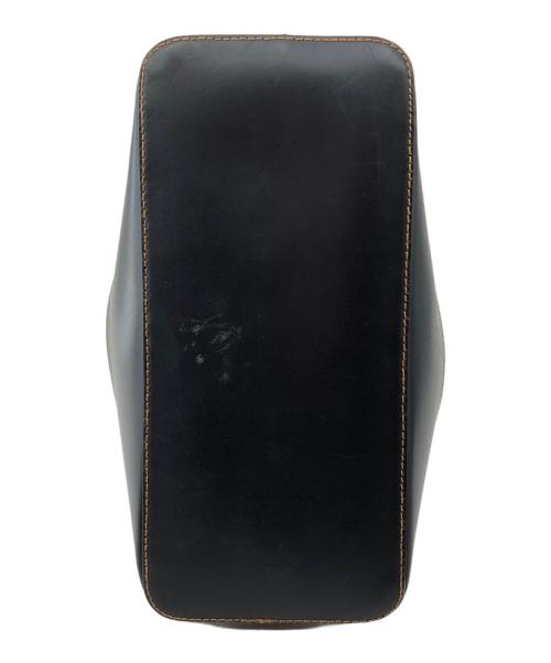 A.P.C.（アーペーセー）A.P.C. (アーペーセー) デニムトートバッグ インディゴ×ブラックの古着・服飾アイテム