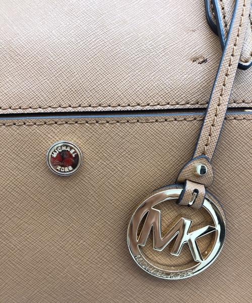 MICHAEL KORS（マイケル・コース）MICHAEL KORS (マイケルコース) ハンドバッグ ブラウンの古着・服飾アイテム