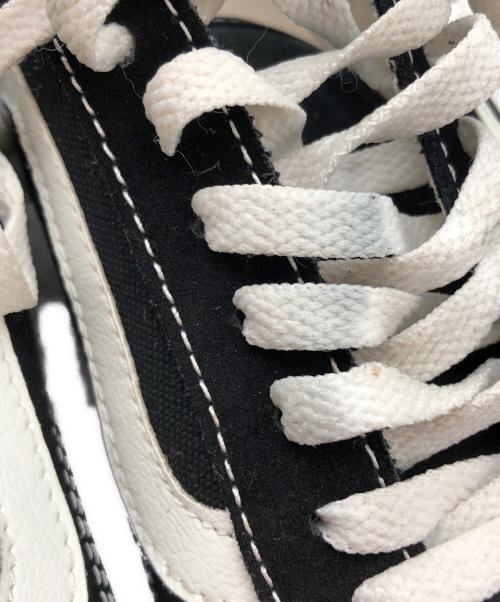 VANS（ヴァンズ）VANS (バンズ) ローカットスニーカー ブラック×ホワイト サイズ:27cmの古着・服飾アイテム