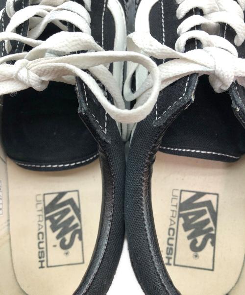 VANS（ヴァンズ）VANS (バンズ) ローカットスニーカー ブラック×ホワイト サイズ:27cmの古着・服飾アイテム