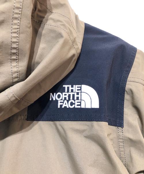 THE NORTH FACE（ザ ノース フェイス）THE NORTH FACE (ザ ノース フェイス) マウンテンダウンジャケット カーキ×ブラック サイズ:Sの古着・服飾アイテム