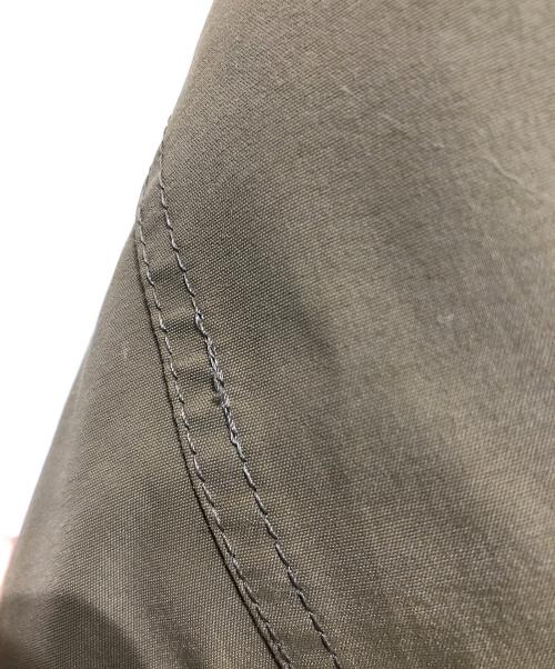THE NORTH FACE（ザ ノース フェイス）THE NORTH FACE (ザ ノース フェイス) マウンテンダウンジャケット カーキ×ブラック サイズ:Sの古着・服飾アイテム