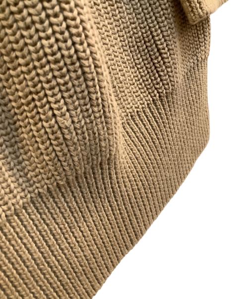 EMPORIO ARMANI（エンポリオアルマーニ）EMPORIO ARMANI (エンポリオアルマーニ) ニット ベージュ×グリーン サイズ:Lの古着・服飾アイテム