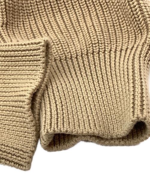 EMPORIO ARMANI（エンポリオアルマーニ）EMPORIO ARMANI (エンポリオアルマーニ) ニット ベージュ×グリーン サイズ:Lの古着・服飾アイテム