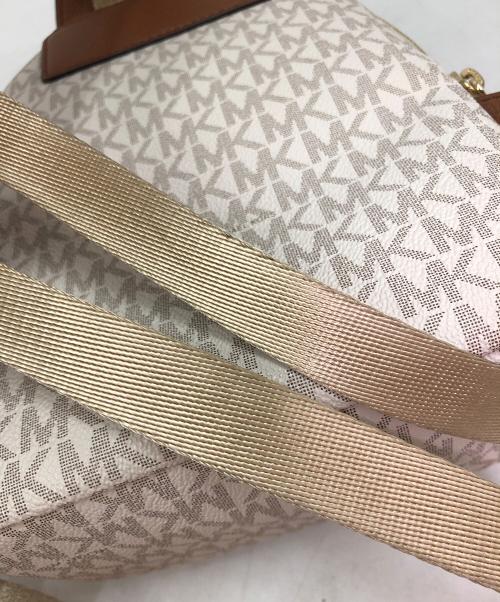 MICHAEL KORS（マイケル・コース）MICHAEL KORS (マイケルコース) リュック ベージュの古着・服飾アイテム