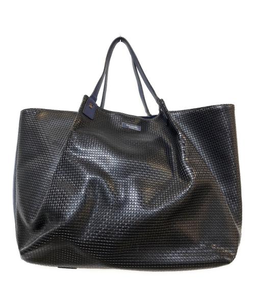 serapian（セラピアン）SERAPIAN (セラピアン) PVC型押しトートバッグ ブラックの古着・服飾アイテム