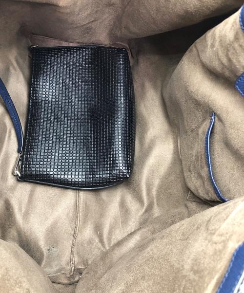 serapian（セラピアン）SERAPIAN (セラピアン) PVC型押しトートバッグ ブラックの古着・服飾アイテム