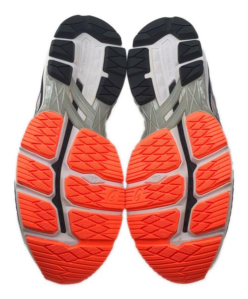 asics（アシックス）asics (アシックス) スニーカー ホワイト×オレンジ サイズ:27.5㎝の古着・服飾アイテム