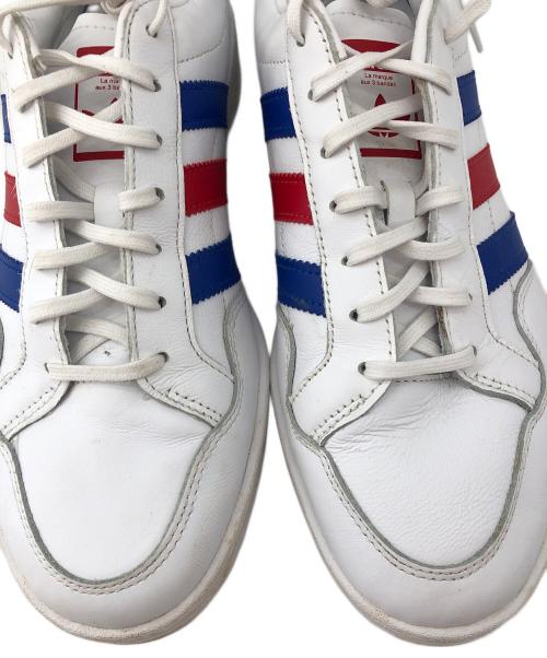 adidas（アディダス）adidas (アディダス) スニーカー トリコロールカラー サイズ:28の古着・服飾アイテム