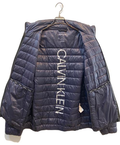 Calvin Klein（カルバンクライン）Calvin Klein (カルバンクライン) 中綿ジャケット ネイビー サイズ:Mの古着・服飾アイテム