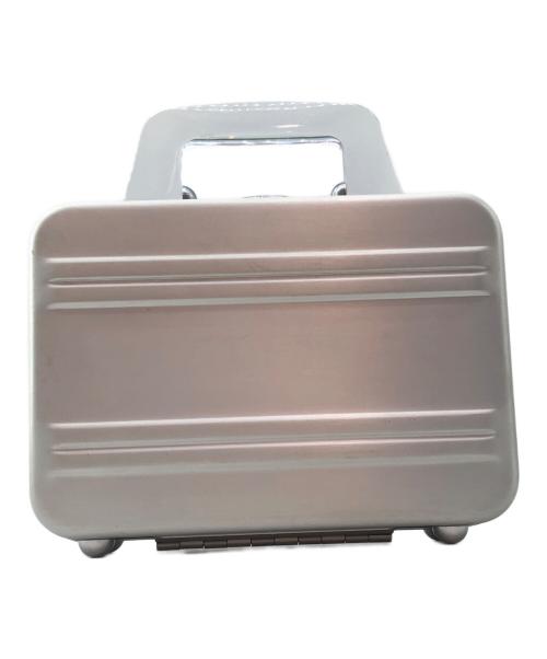 ZERO HALLIBURTON（ゼロ ハリバートン）ZERO HALLIBURTON (ゼロハリバートン) ミニアタッシュケース シルバーの古着・服飾アイテム