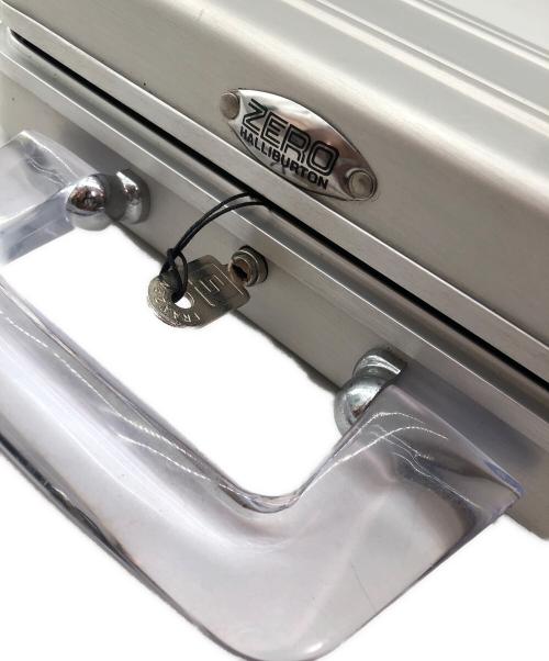 ZERO HALLIBURTON（ゼロ ハリバートン）ZERO HALLIBURTON (ゼロハリバートン) ミニアタッシュケース シルバーの古着・服飾アイテム