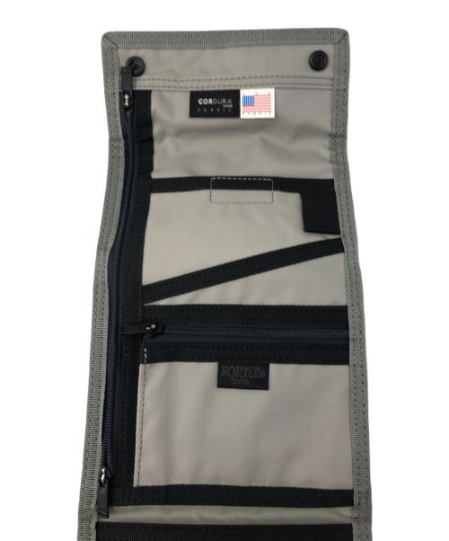 PORTER（ポーター）PORTER (ポーター) パスポートケース グレーの古着・服飾アイテム