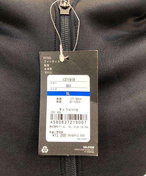 UNDER ARMOUR（アンダーアーマー）UNDER ARMOUR (アンダーアーマー) ジップパーカー ブラック サイズ:XL 未使用品の古着・服飾アイテム