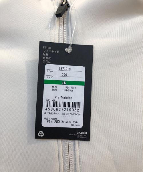UNDER ARMOUR（アンダーアーマー）UNDER ARMOUR (アンダーアーマー) ジップパーカー ホワイト サイズ:LG 未使用品の古着・服飾アイテム