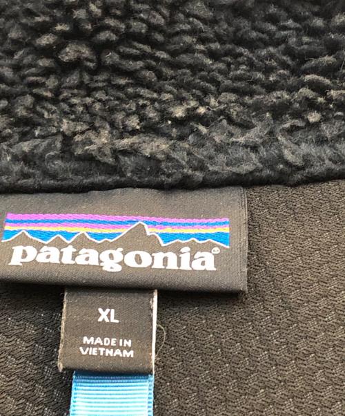 Patagonia（パタゴニア）Patagonia (パタゴニア) フリースジャケット ブラック×ブルー サイズ:XLの古着・服飾アイテム