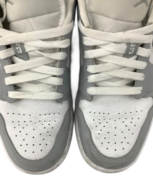 NIKE（ナイキ）NIKE (ナイキ) スニーカー グレー×ホワイト サイズ:26の古着・服飾アイテム