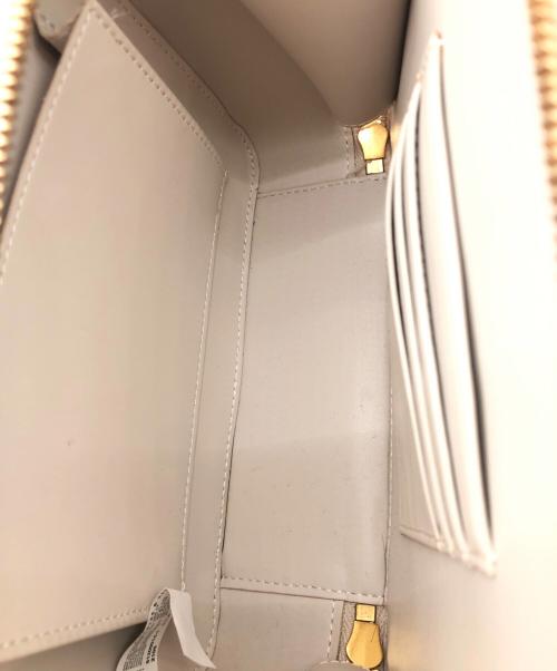 CHARLES & KEITH（チャールズアンドキース）CHARLES & KEITH (チャールズ＆キース) ショルダーバッグ ベージュの古着・服飾アイテム