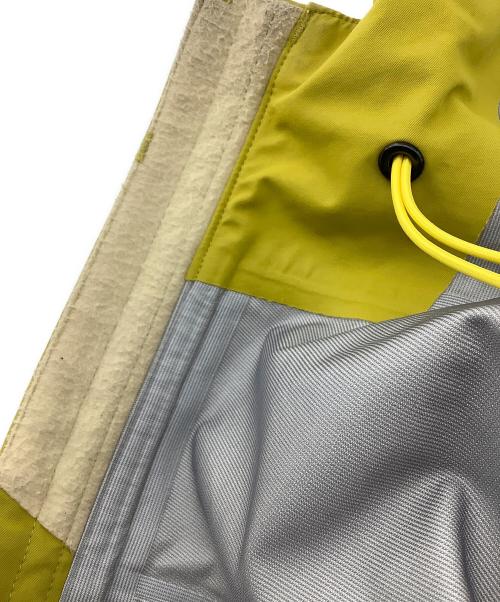 MOUNTAIN HARD WEAR（マウンテンハードウェア）MOUNTAIN HARD WEAR (マウンテンハードウェア) ウィンターコヒージョンジャケット イエロー サイズ:Ｓの古着・服飾アイテム