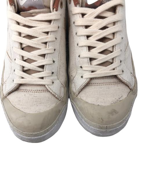 NIKE（ナイキ）NIKE (ナイキ) Doyenne (ドイエン) スニーカー ベージュ サイズ:25の古着・服飾アイテム