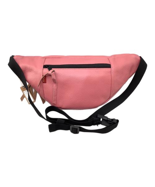 INDIAN（インディアン）INDIAN (インディアン) レザーボディーバッグ 未使用品の古着・服飾アイテム