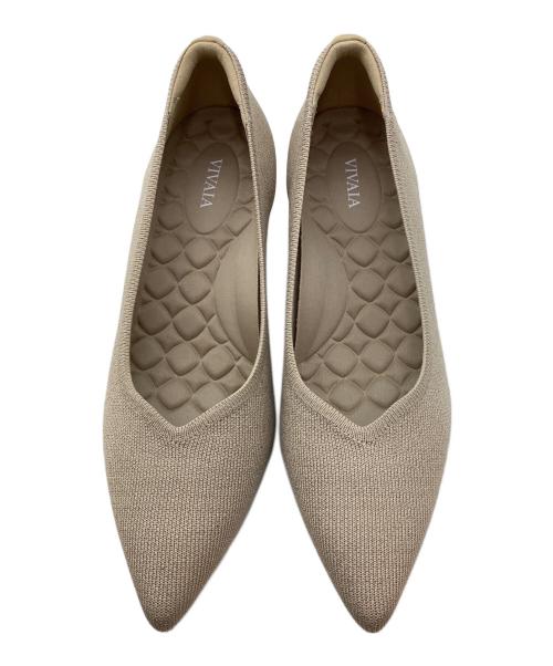 VIVAIA（ビバイア）VIVAIA (ビバイア) ポインテッドトゥパンプス ベージュ サイズ:39.5の古着・服飾アイテム