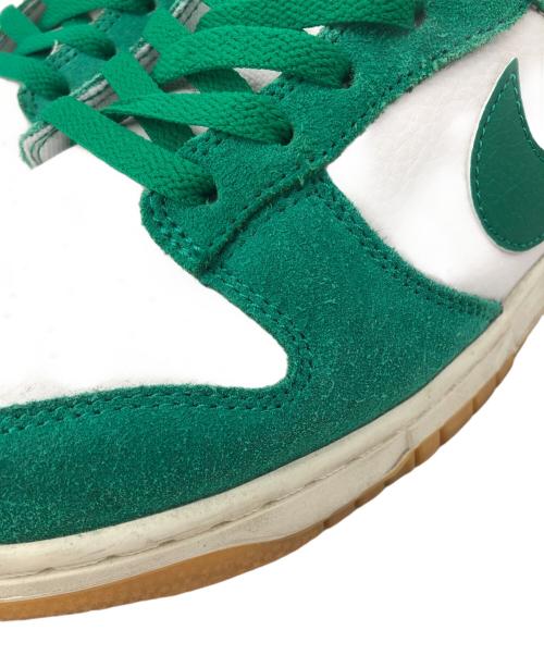 NIKE（ナイキ）NIKE (ナイキ) スニーカー グリーン×ホワイト サイズ:28の古着・服飾アイテム