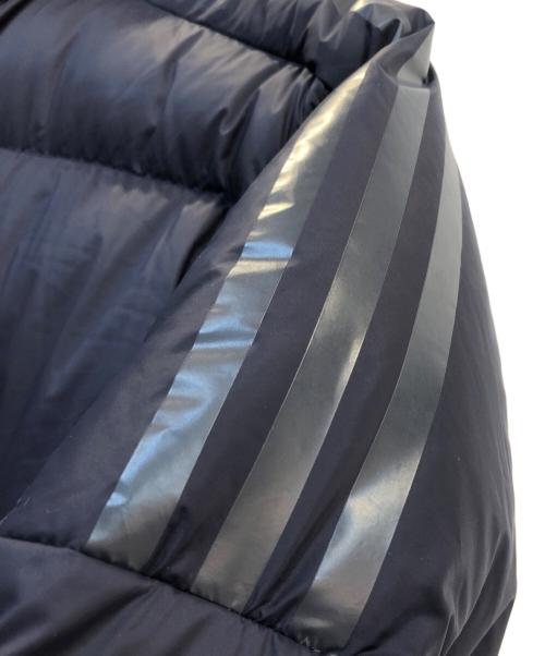 adidas（アディダス）adidas (アディダス) ダウンコート ネイビー サイズ:Mの古着・服飾アイテム