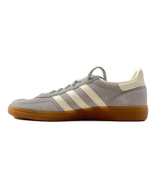 adidas（アディダス）adidas (アディダス) ローカットスニーカー グレー×ホワイト サイズ:25cmの古着・服飾アイテム