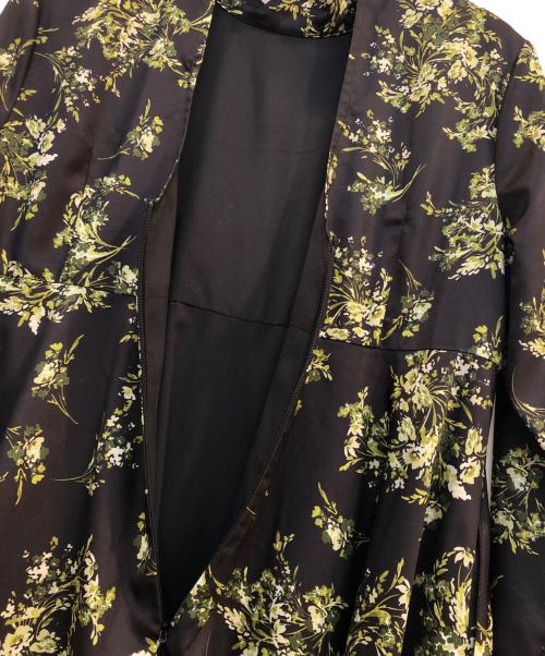 Ample（アンプル）ample (アンプル) ボタニカルプリントバックオープンワンピース ブラック×グリーン サイズ:9の古着・服飾アイテム