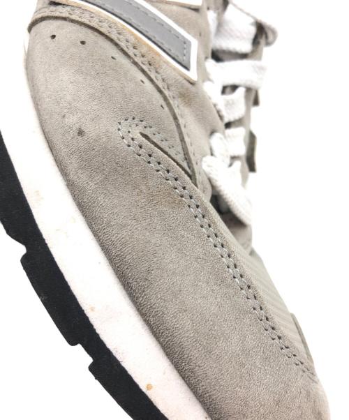 NEW BALANCE（ニューバランス）NEW BALANCE (ニューバランス) ローカットスニーカー グレー×ホワイト サイズ:28㎝の古着・服飾アイテム
