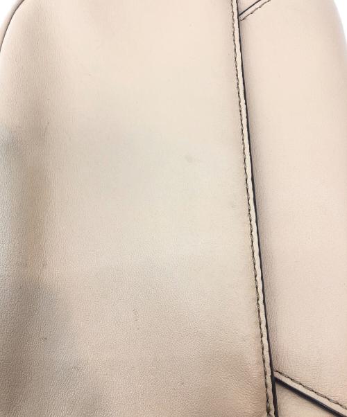 MARC JACOBS（マークジェイコブス）MARC JACOBS (マークジェイコブス) ショルダーバッグ ベージュの古着・服飾アイテム