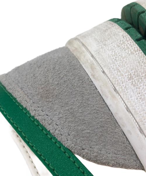 NIKE（ナイキ）NIKE (ナイキ) ハイカットスニーカーAIR JORDAN1 Mid ホワイト×グリーン サイズ:27.5cmの古着・服飾アイテム