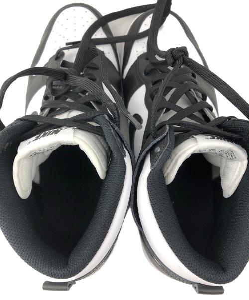 NIKE（ナイキ）NIKE (ナイキ) スニーカー ホワイト×ブラック サイズ:28の古着・服飾アイテム