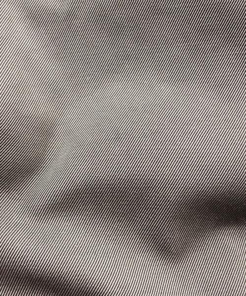 AVIREX（アヴィレックス）AVIREX (アヴィレックス) フライトジャケット カーキ×ブラック サイズ:Mの古着・服飾アイテム