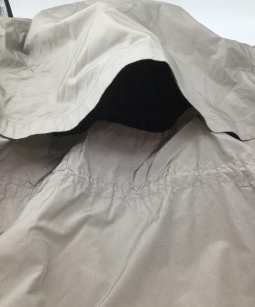 CHAOS（カオス）Chaos (カオス) プリズムライトブルゾン ベージュ サイズ:Fの古着・服飾アイテム