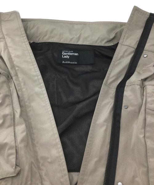 CHAOS（カオス）Chaos (カオス) プリズムライトブルゾン ベージュ サイズ:Fの古着・服飾アイテム