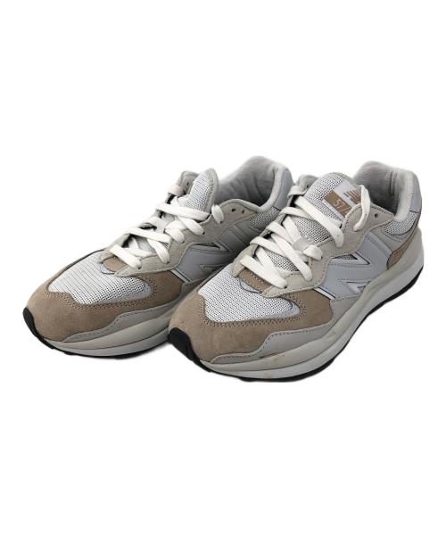 NEW BALANCE（ニューバランス）NEW BALANCE (ニューバランス) ローカットスニーカー ベージュ サイズ:25の古着・服飾アイテム