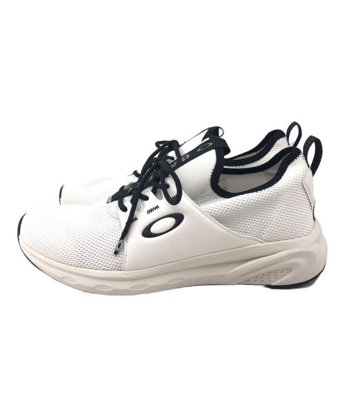 OAKLEY（オークリー）OAKLEY (オークリー) ローカットスニーカー ホワイト サイズ:265の古着・服飾アイテム