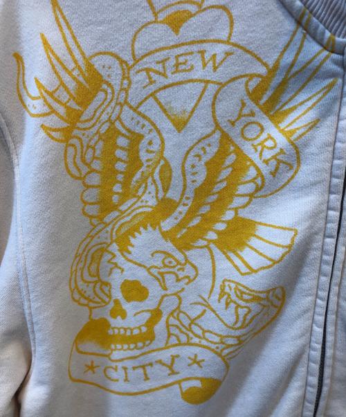 Ed Hardy（エド ハーディー）ED HARDY (エド ハーディー) ジップアップスウェット ベージュ サイズ:Ｍの古着・服飾アイテム