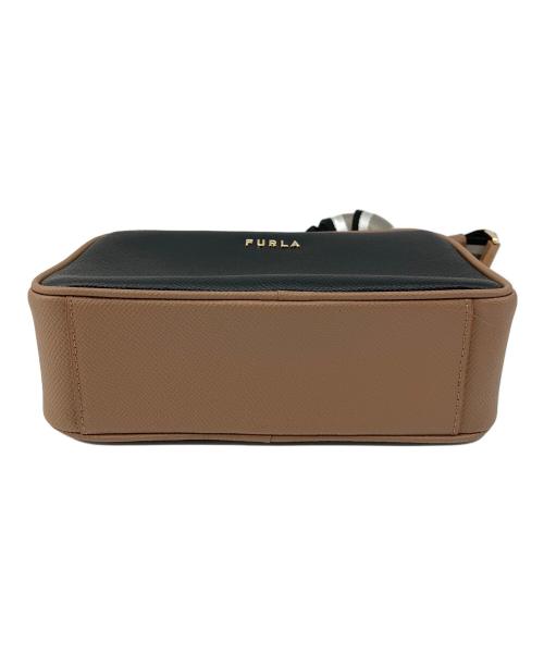 FURLA（フルラ）FURLA (フルラ) ショルダーバッグ ベージュ×ブラックの古着・服飾アイテム