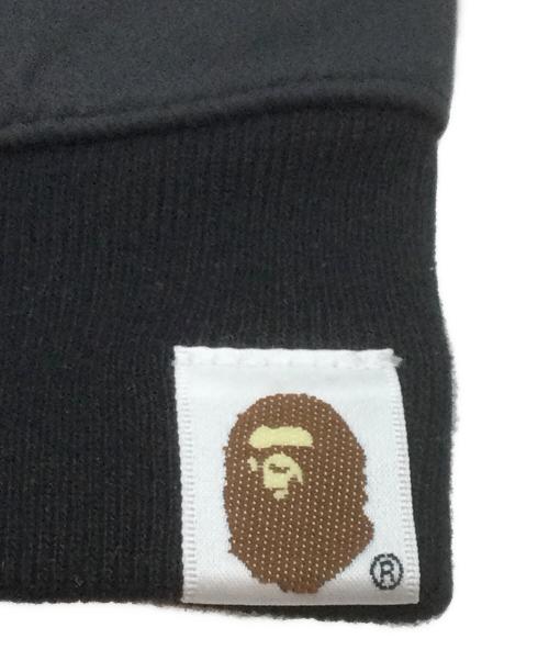 A BATHING APE（ア ベイシング エイプ）A BATHING APE (ア ベイシング エイプ) プルオーバーパーカー グレー×ブラック サイズ:L 未使用品の古着・服飾アイテム