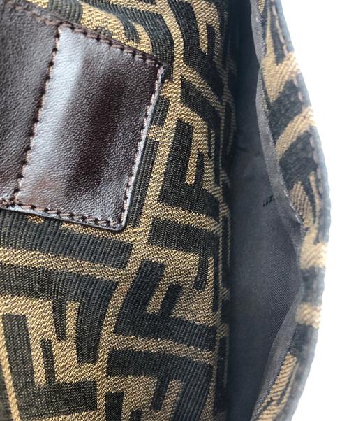 FENDI（フェンディ）FENDI (フェンディ) ワンショルダーバッグ ブラウンの古着・服飾アイテム