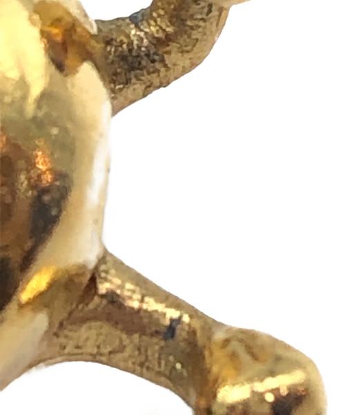 Christian Dior（クリスチャン ディオール）Christian Dior (クリスチャン ディオール) てんとう虫型ブローチ ゴールド×グリーンの古着・服飾アイテム