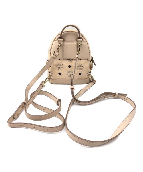 MCM（エムシーエム）MCM (エムシーエム) スタッズリュック　スターク ヴィセトス リュックサック ブラウンの古着・服飾アイテム