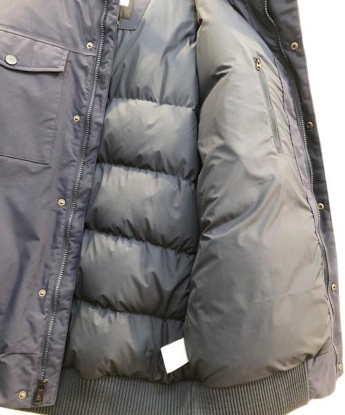 THE NORTH FACE（ザ ノース フェイス）THE NORTH FACE (ザ ノース フェイス) ダウンジャケット Recycled Gotham Jacke ネイビー サイズ:Mの古着・服飾アイテム