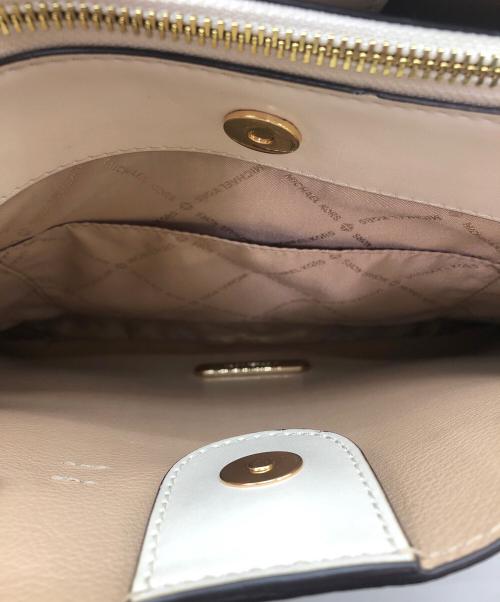 MICHAEL KORS（マイケル・コース）MICHAEL KORS (マイケル・コース) 2WAYバッグ ベージュの古着・服飾アイテム