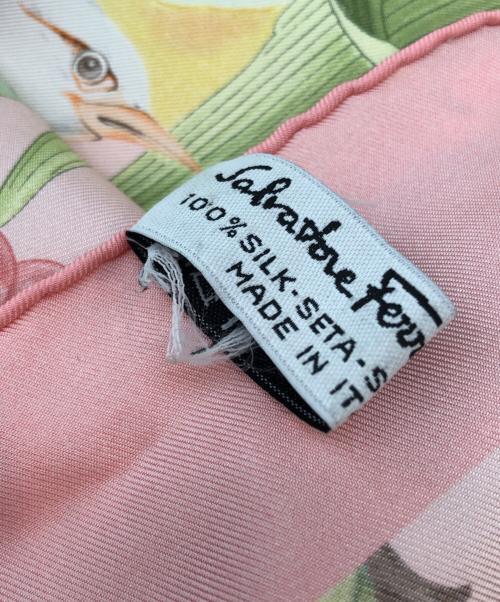 Salvatore Ferragamo（サルヴァトーレ フェラガモ）Salvatore Ferragamo (サルヴァトーレ フェラガモ) シルクスカーフ ピンク サイズ:記載なしの古着・服飾アイテム